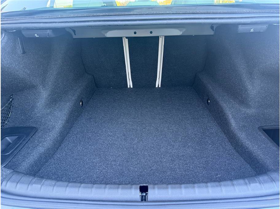 Used 2019 BMW M550i xDrive image 40