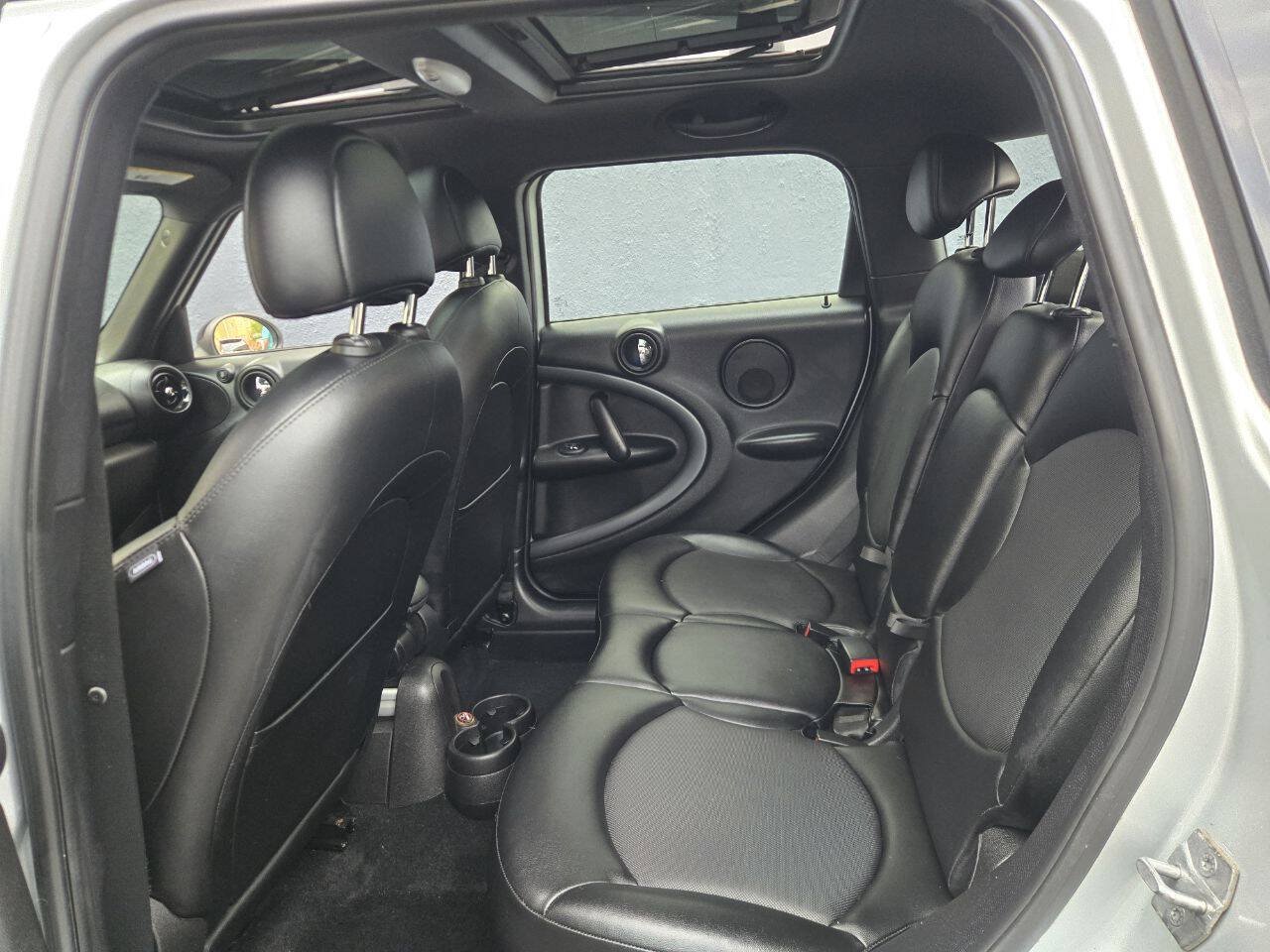 Used 2015 MINI Cooper Countryman S FWD image 8
