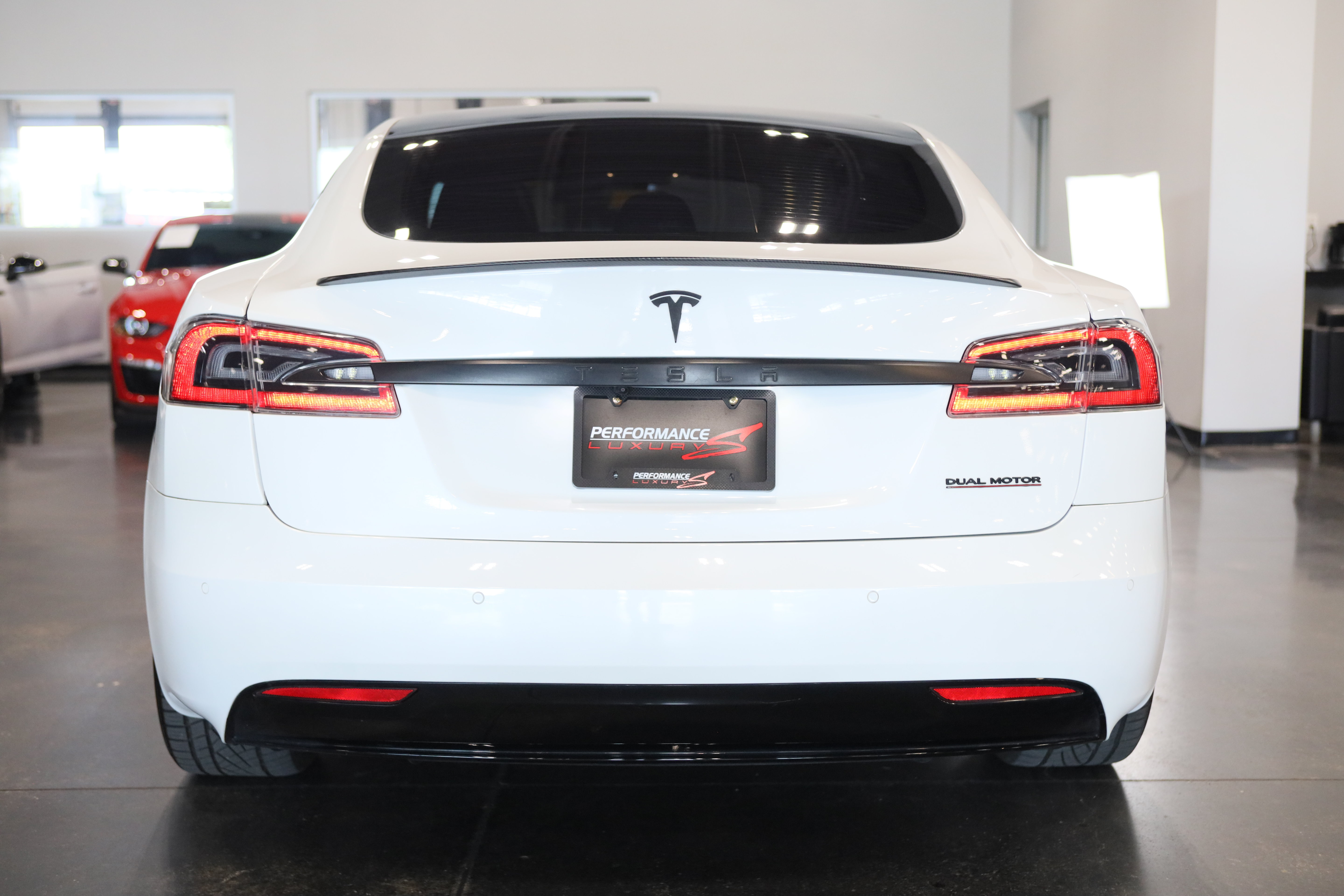Used 2019 Tesla Model S Long Range AWD/4WD image 5