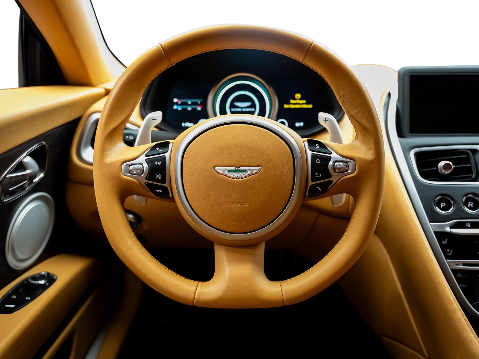 Used 2017 Aston Martin DB11 V12 RWD image 4