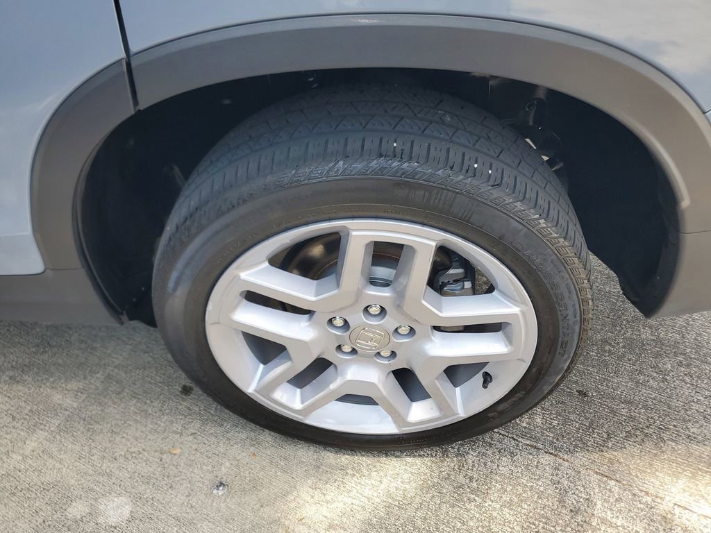 Used 2024 Honda Passport EX-L image 5