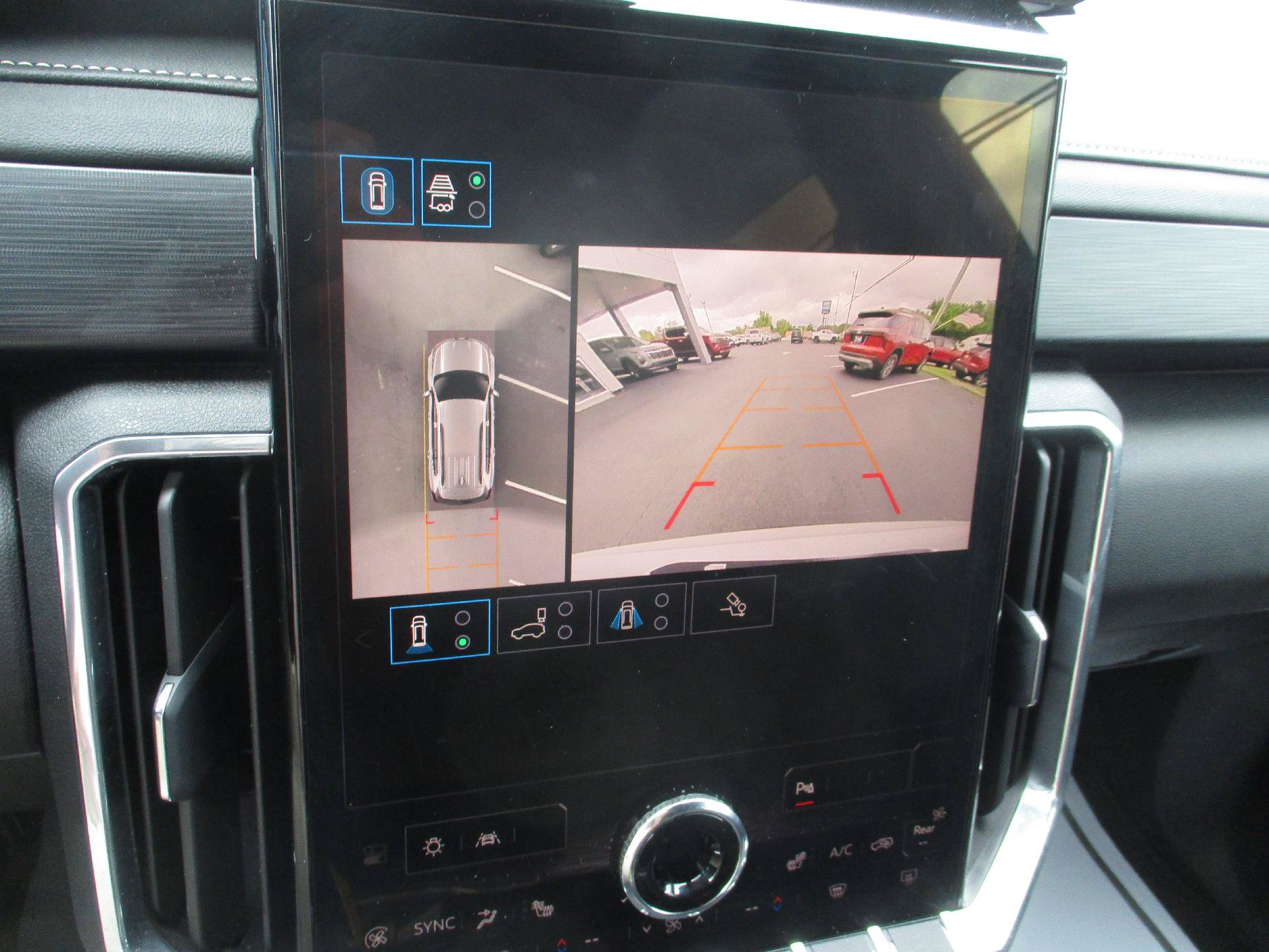 Used 2025 GMC Acadia Elevation FWD image 20