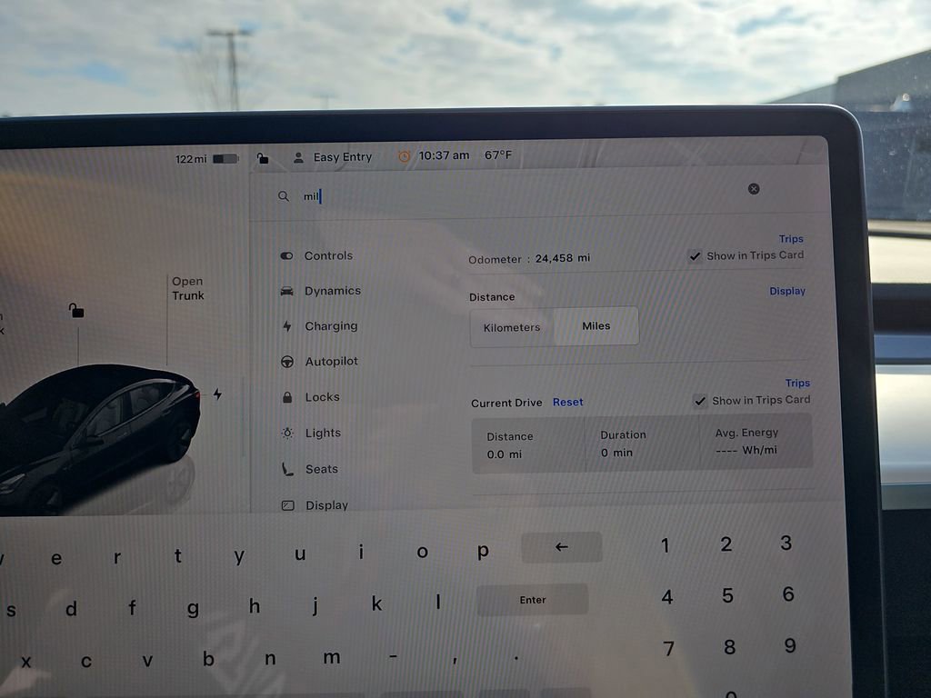 Used 2023 Tesla Model 3 Standard Range image 24