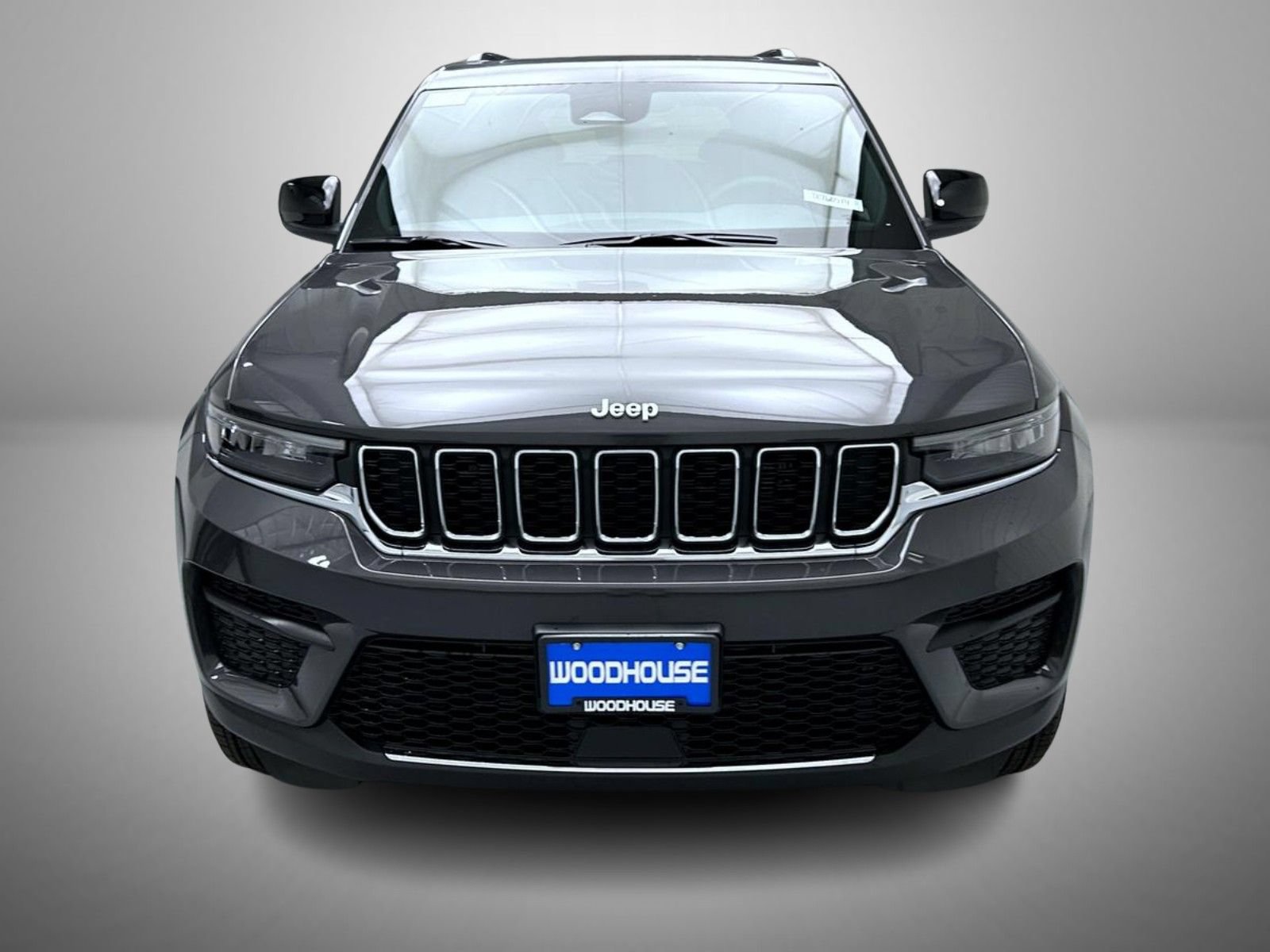 New 2026 Jeep Grand Cherokee Laredo X AWD/4WD image 2