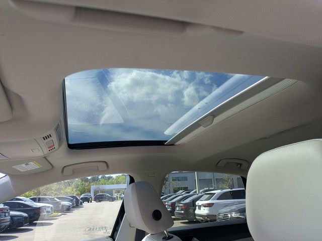 Used 2023 Volkswagen Jetta SE FWD image 17