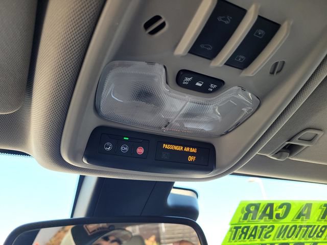 Used 2022 Buick Encore GX Essence w/ Experience Buick Package FWD image 19