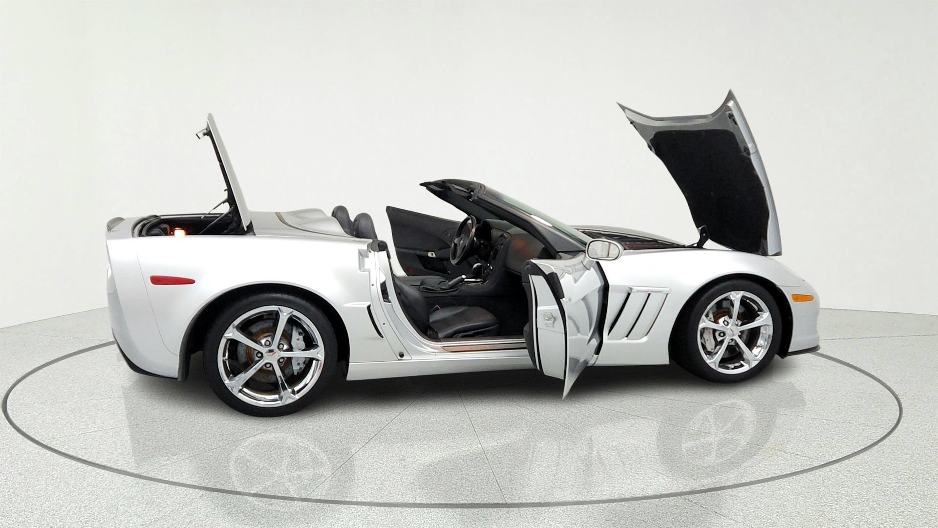 Used 2010 Chevrolet Corvette Grand Sport w/ Preferred Equipment Group RWD image 13