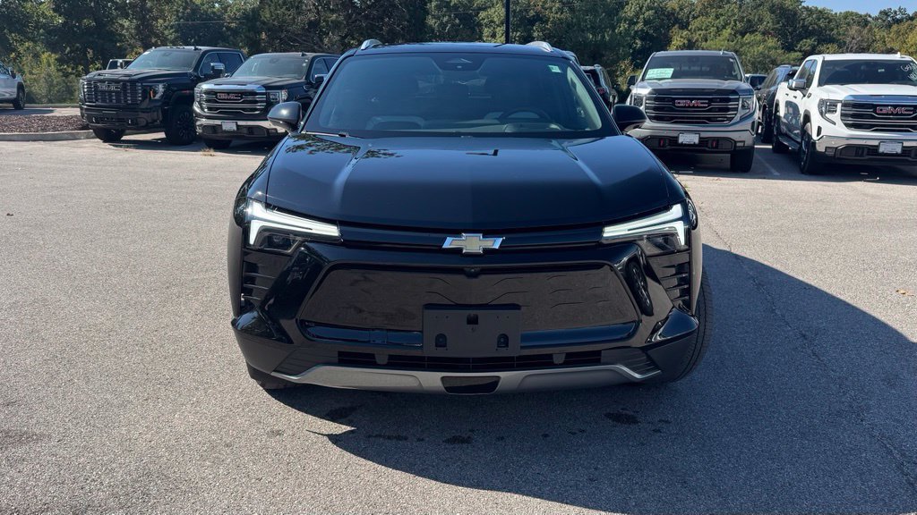 Used 2024 Chevrolet Blazer EV LT AWD/4WD image 6