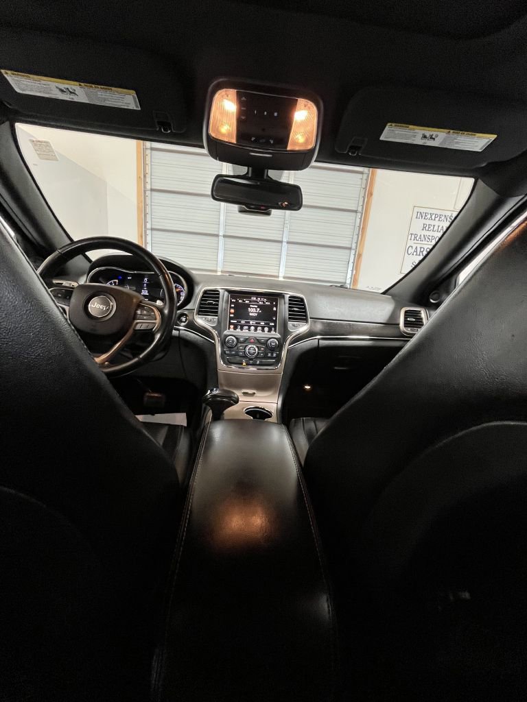 Used 2015 Jeep Grand Cherokee Limited image 9