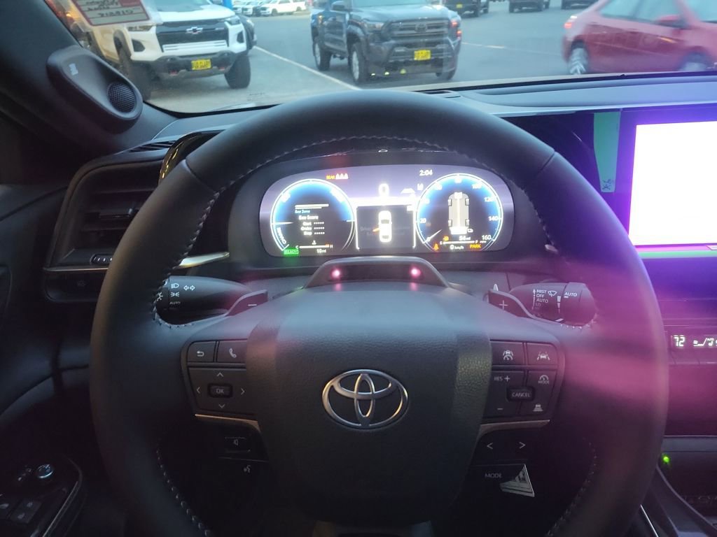 New 2026 Toyota Crown Platinum image 14