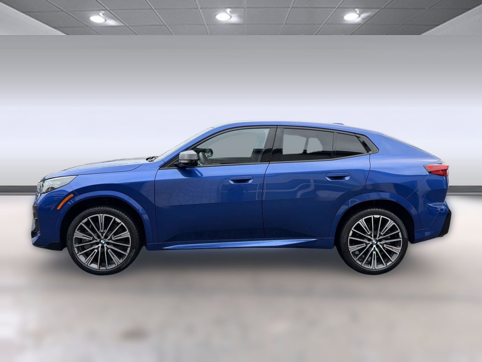Certified 2025 BMW X2 M35i w/ Premium Package AWD/4WD image 2