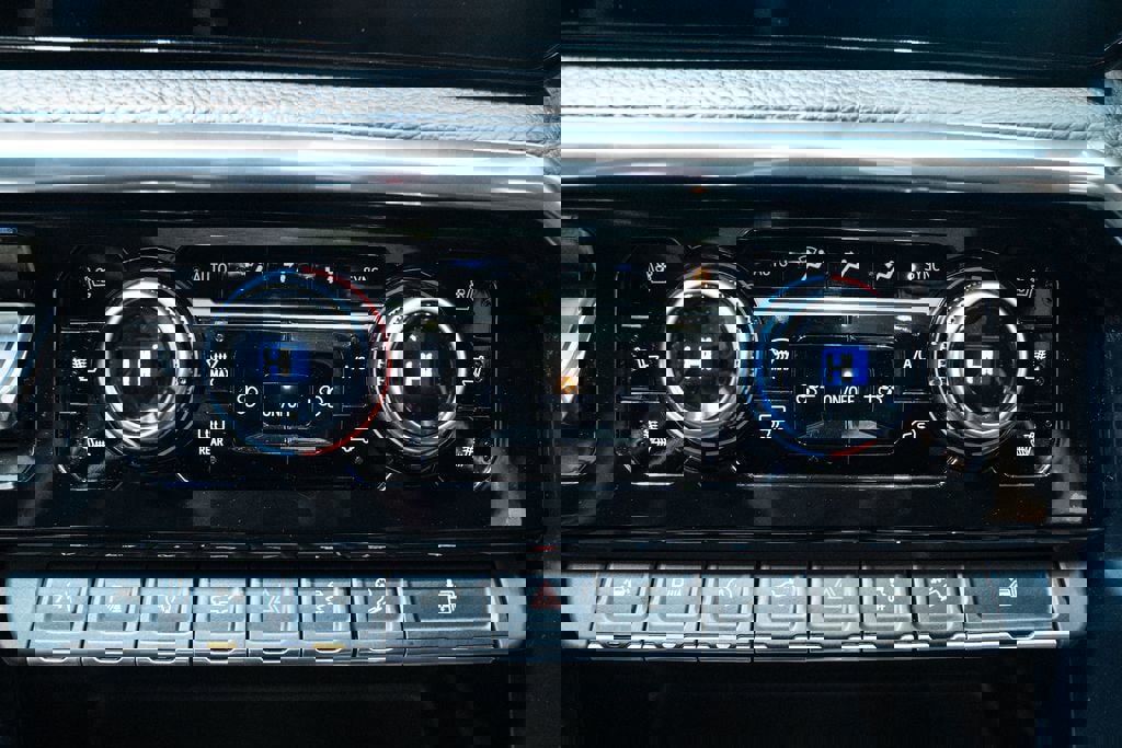 Used 2022 GMC Sierra 1500 Denali w/ Denali Reserve Package image 29