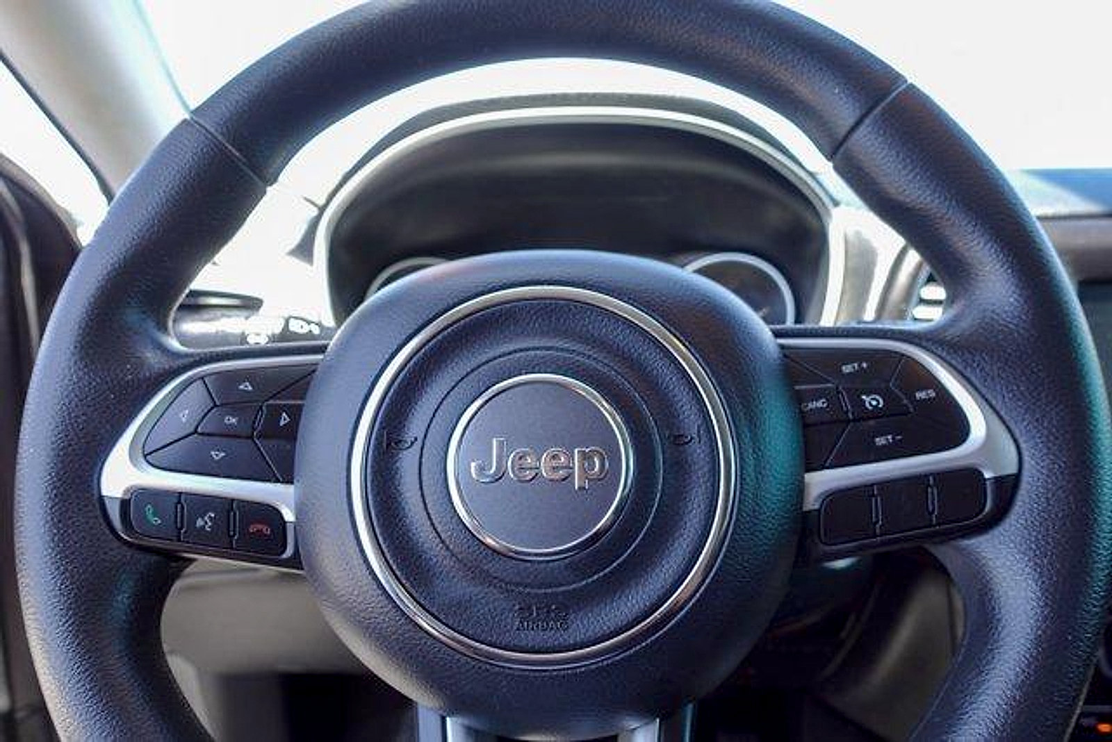 Used 2019 Jeep Compass Sport FWD image 14