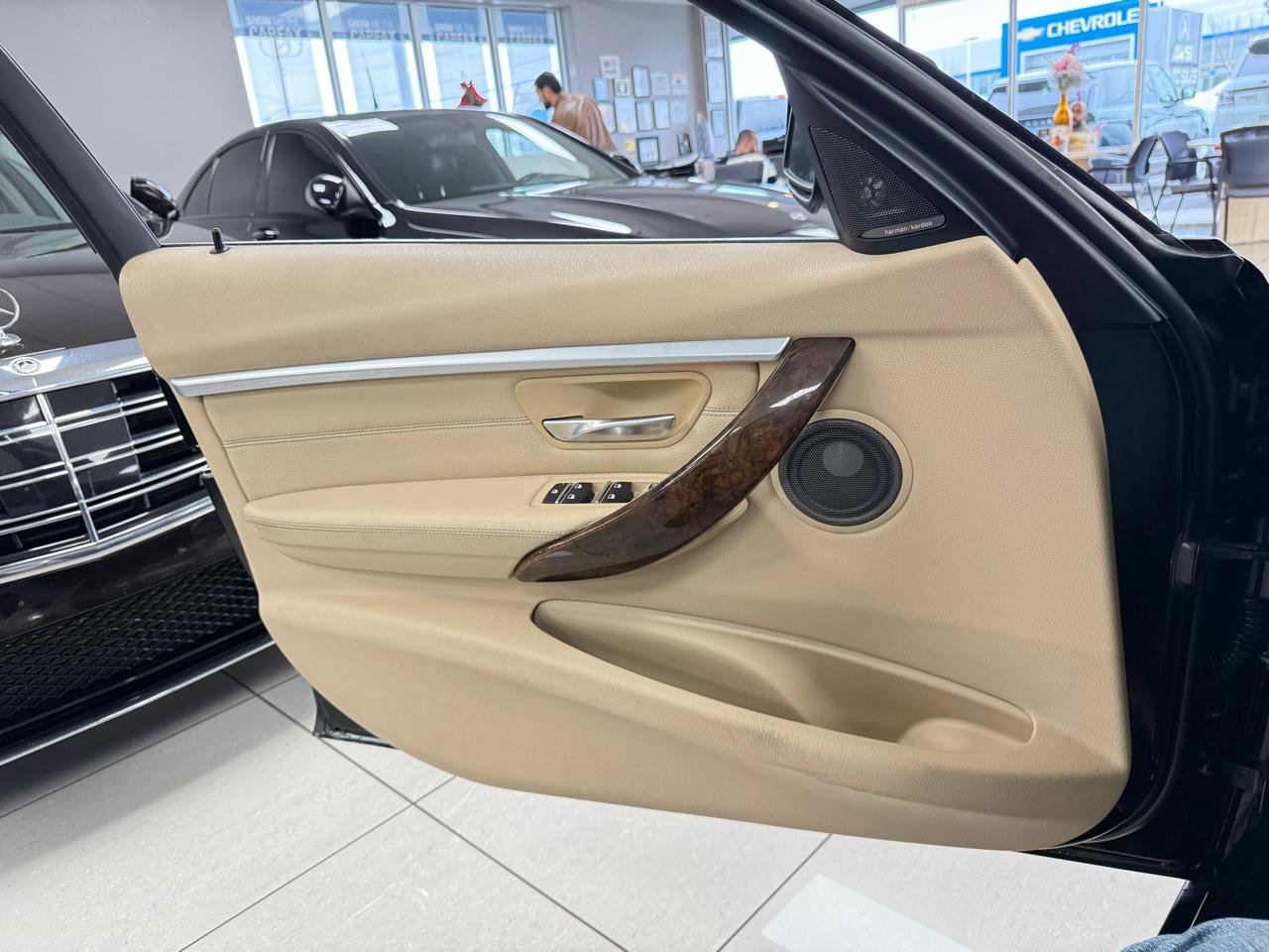 Used 2016 BMW 340i Sedan image 9