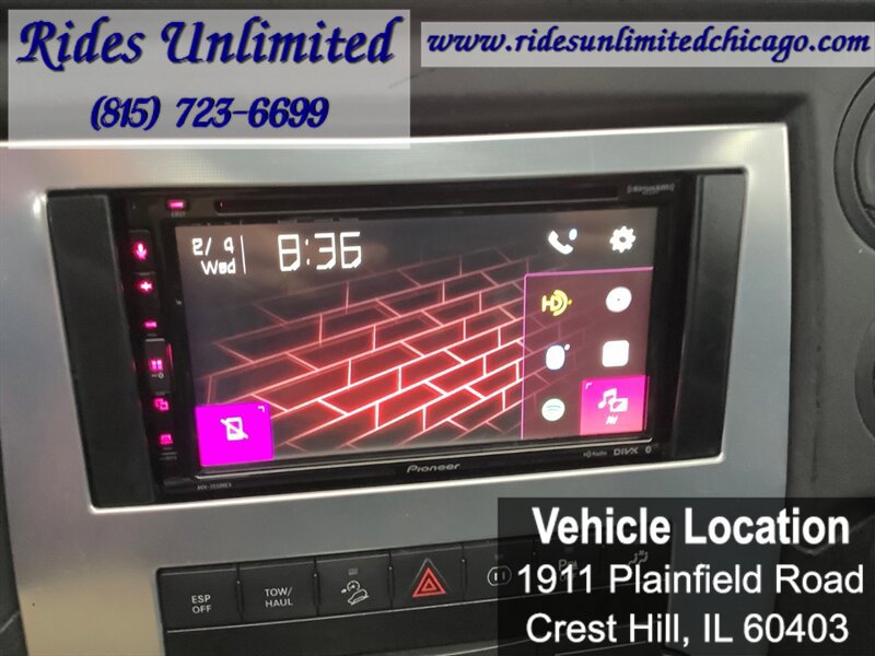 Used 2008 Jeep Commander Sport image 19