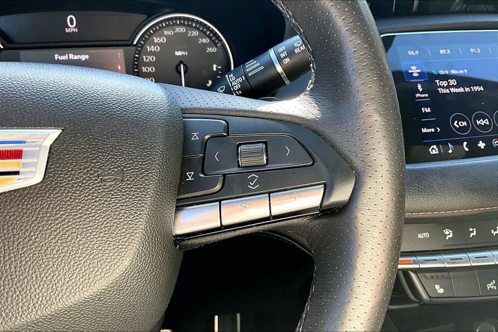 Used 2022 Cadillac XT4 Sport w/ Enhanced Visibility Package AWD/4WD image 12