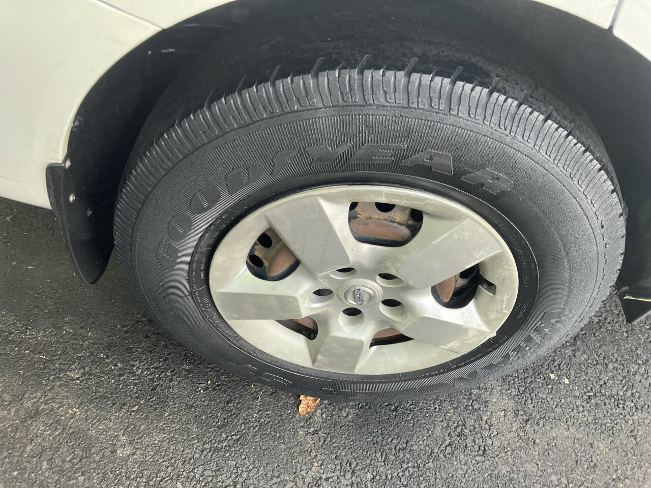 Used 2012 Nissan Rogue S FWD image 13