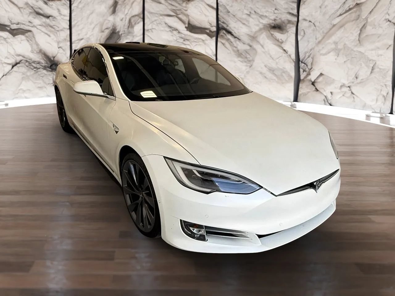 Used 2020 Tesla Model S Performance AWD/4WD image 28