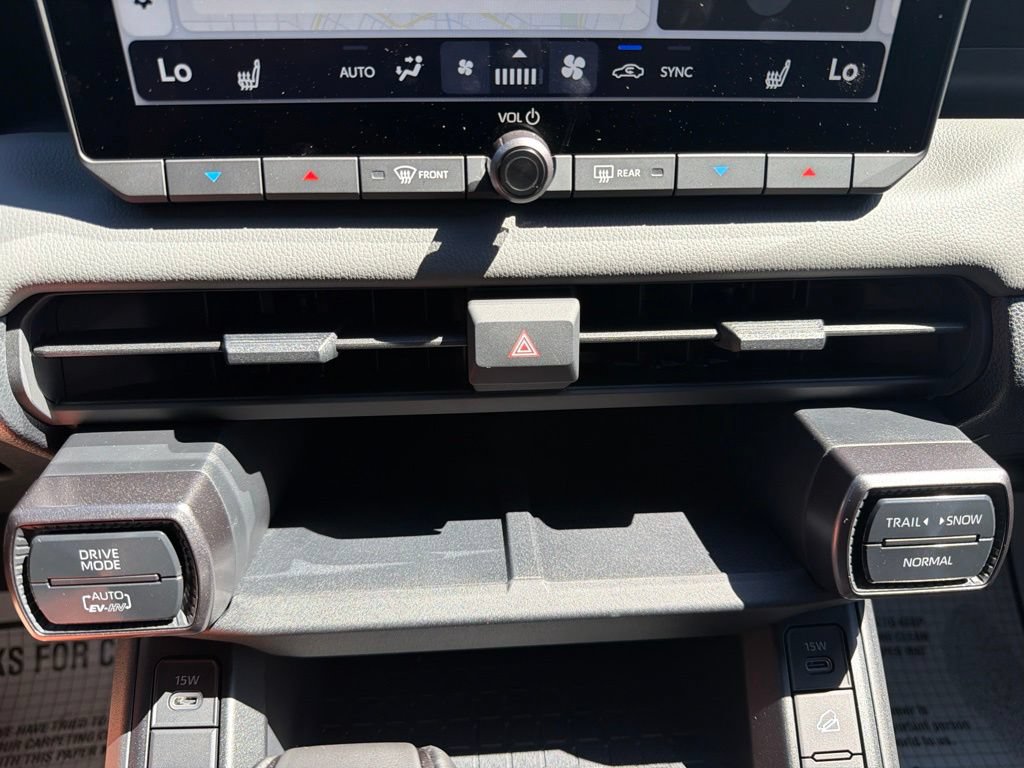 Used 2026 Toyota RAV4 SE AWD/4WD image 29