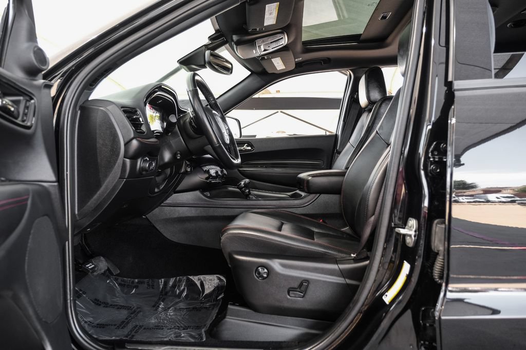 Used 2025 Dodge Durango R/T AWD/4WD image 3