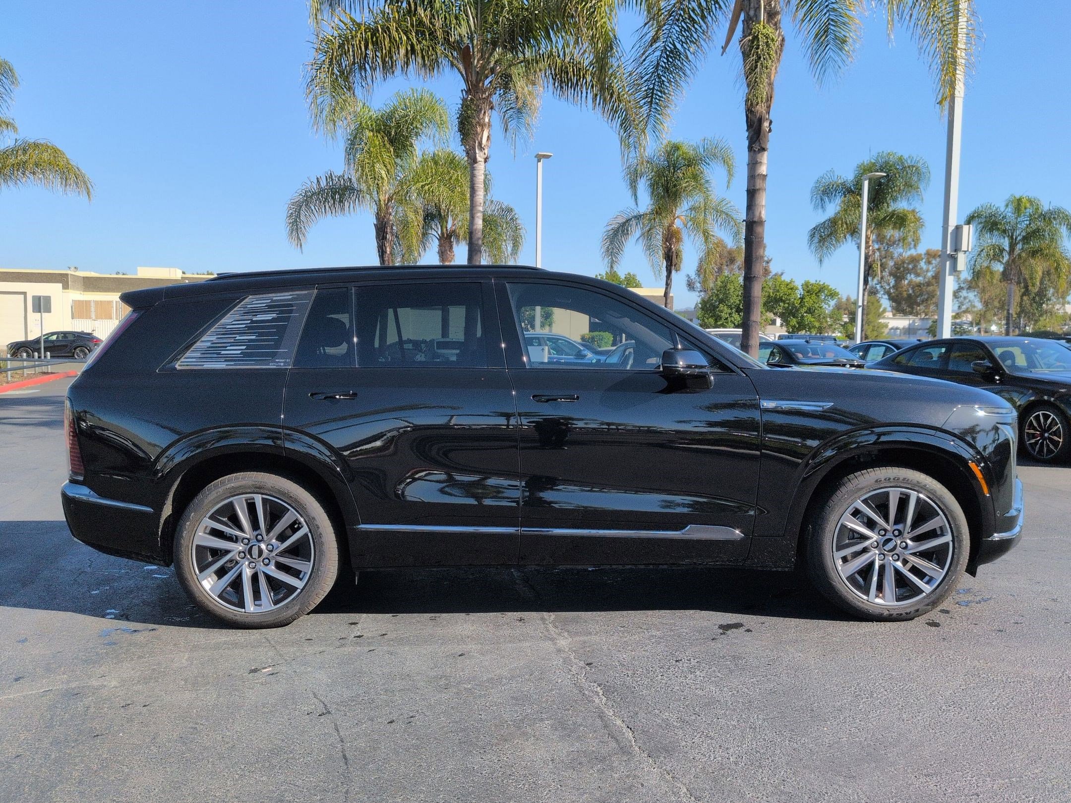 Used 2026 Cadillac Vistiq Sport w/ LPO, Floor Liner Package AWD/4WD image 11