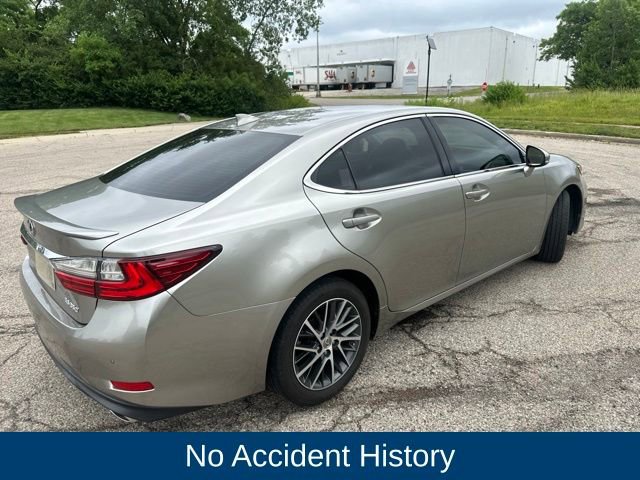 Used 2017 Lexus ES 350 FWD image 2