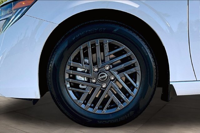 New 2027 Nissan Sentra SV FWD image 12