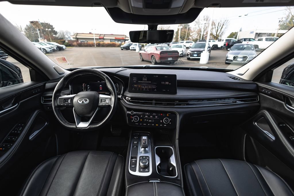 Used 2023 INFINITI QX60 Sensory image 25