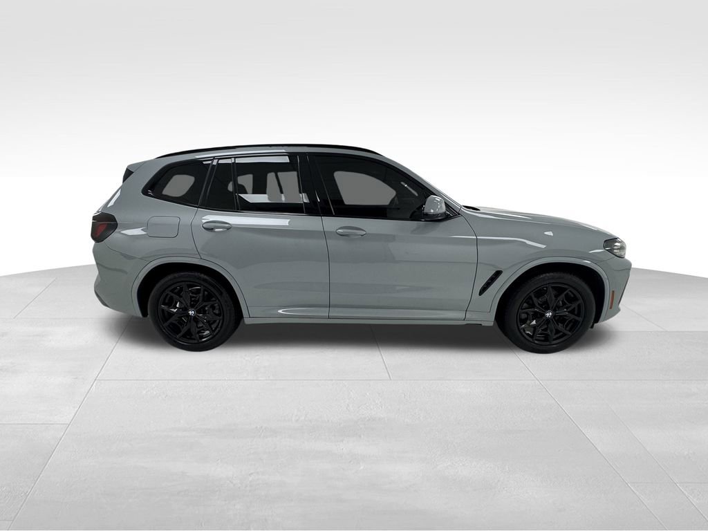 Used 2023 BMW X3 xDrive30i w/ M Sport Package image 8