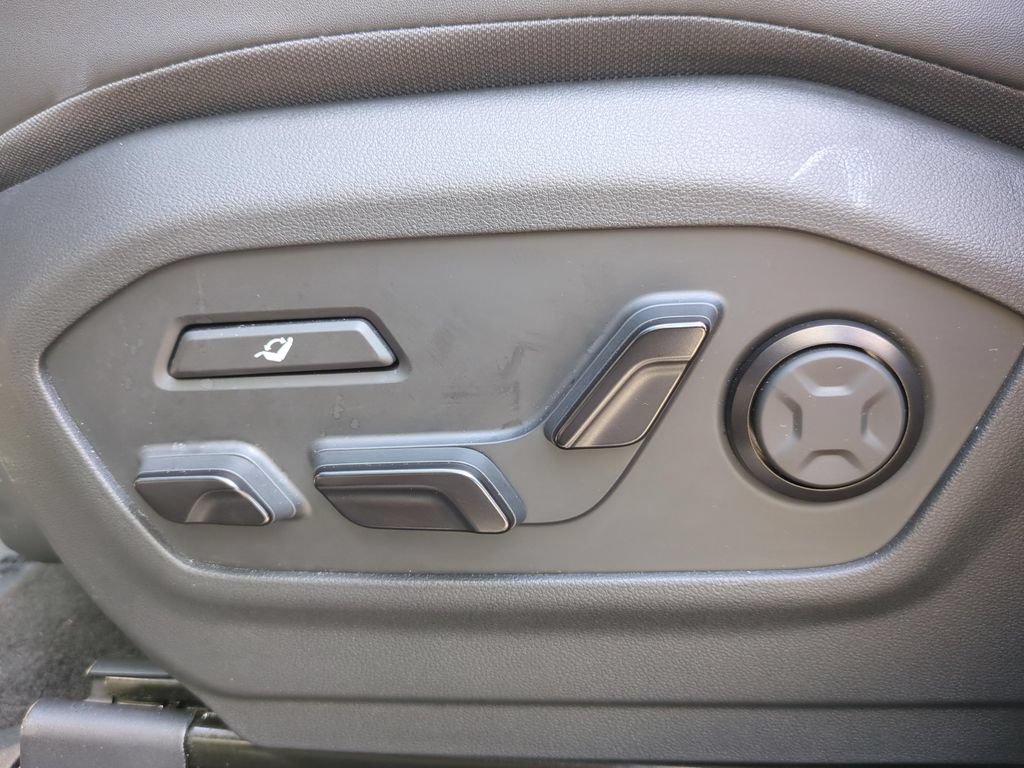 Certified 2026 Hyundai Santa Fe Calligraphy FWD image 16