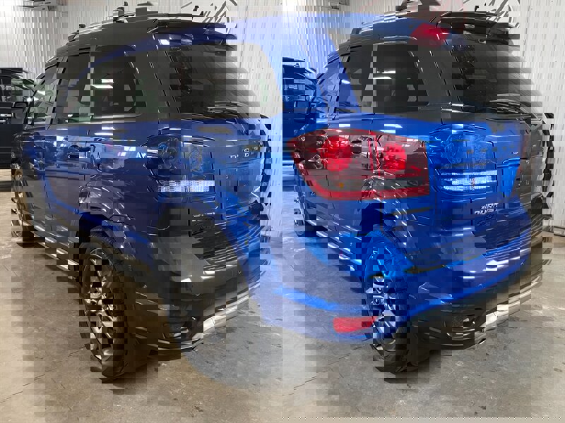 Used 2015 Dodge Journey Crossroad w/ Driver Convenience Group image 3