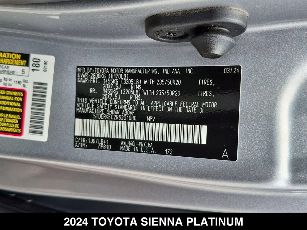 Used 2024 Toyota Sienna Platinum FWD image 26