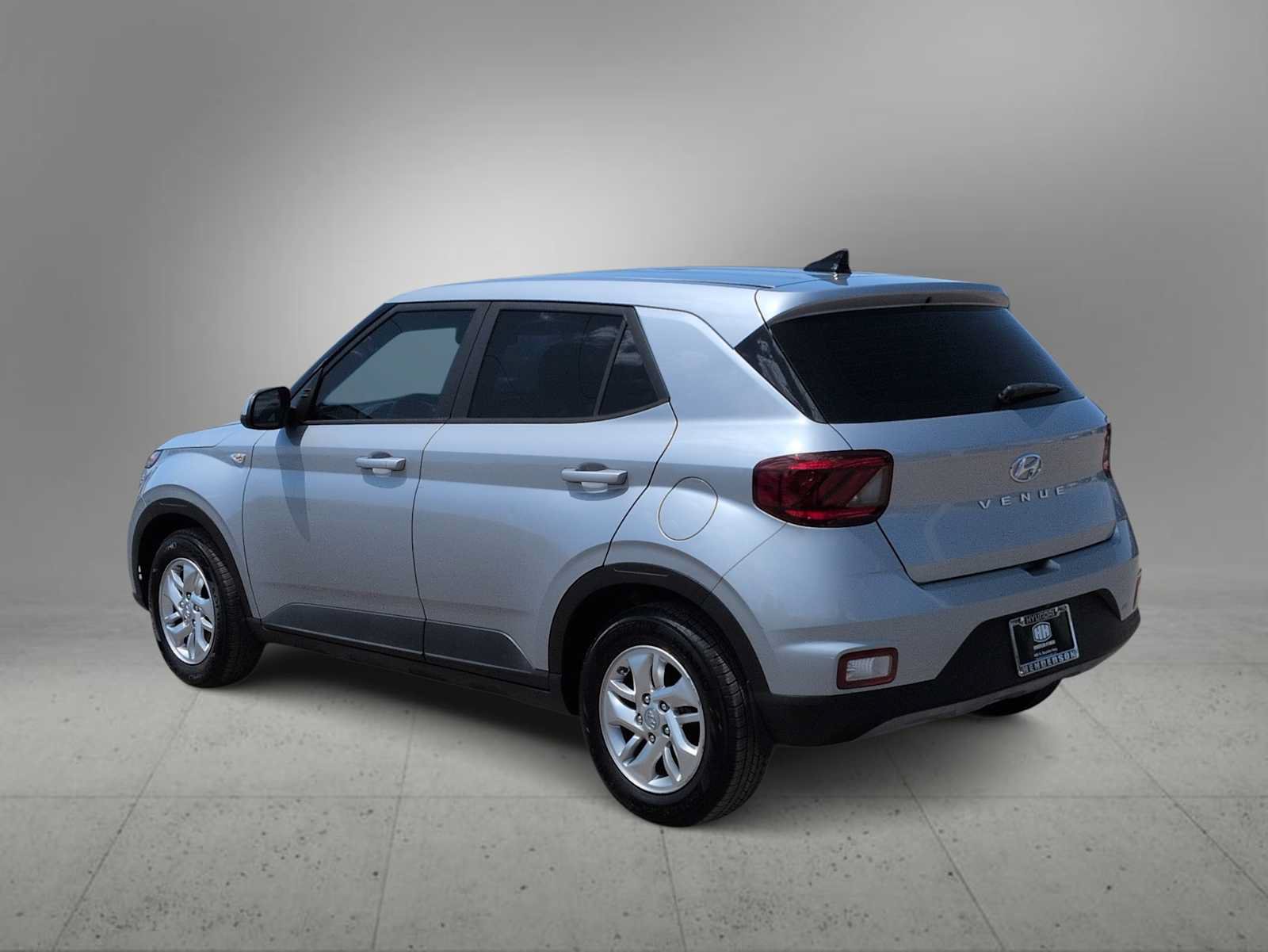 Certified 2021 Hyundai Venue SE FWD image 6