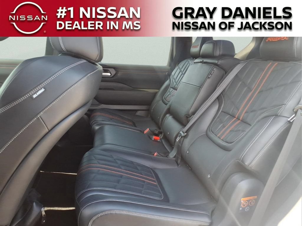 Certified 2025 Nissan Armada PRO-4X w/ Pro-4X Premium Package AWD/4WD image 28