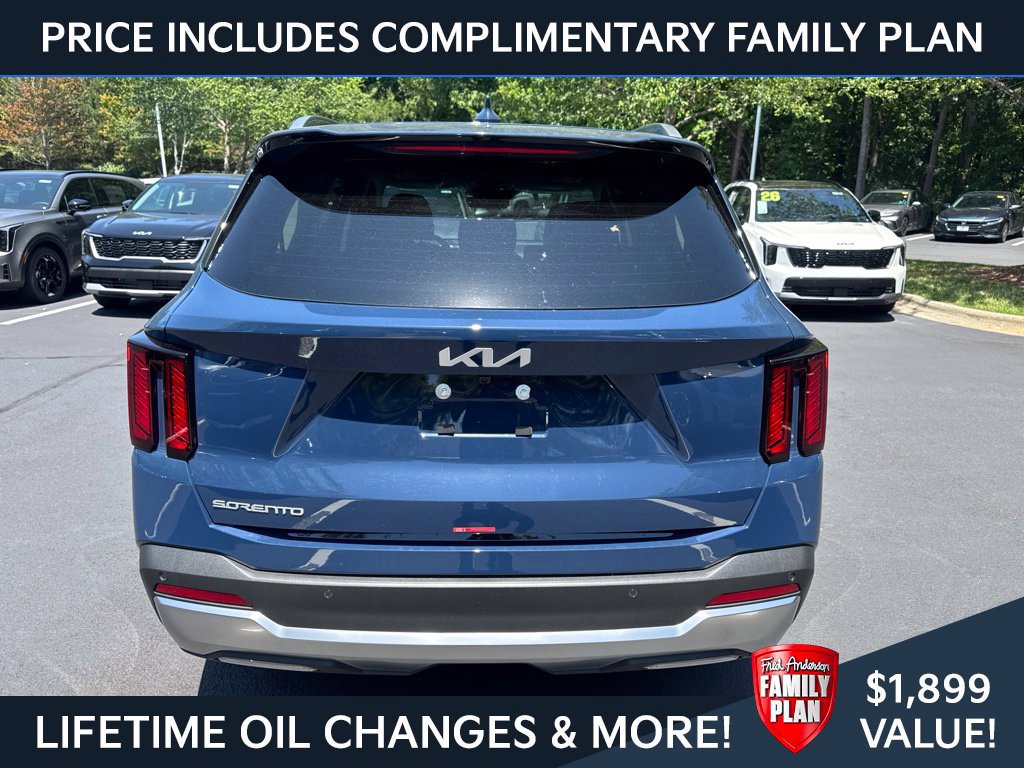 New 2026 Kia Sorento S w/ S Panoramic Sunroof Package FWD image 5