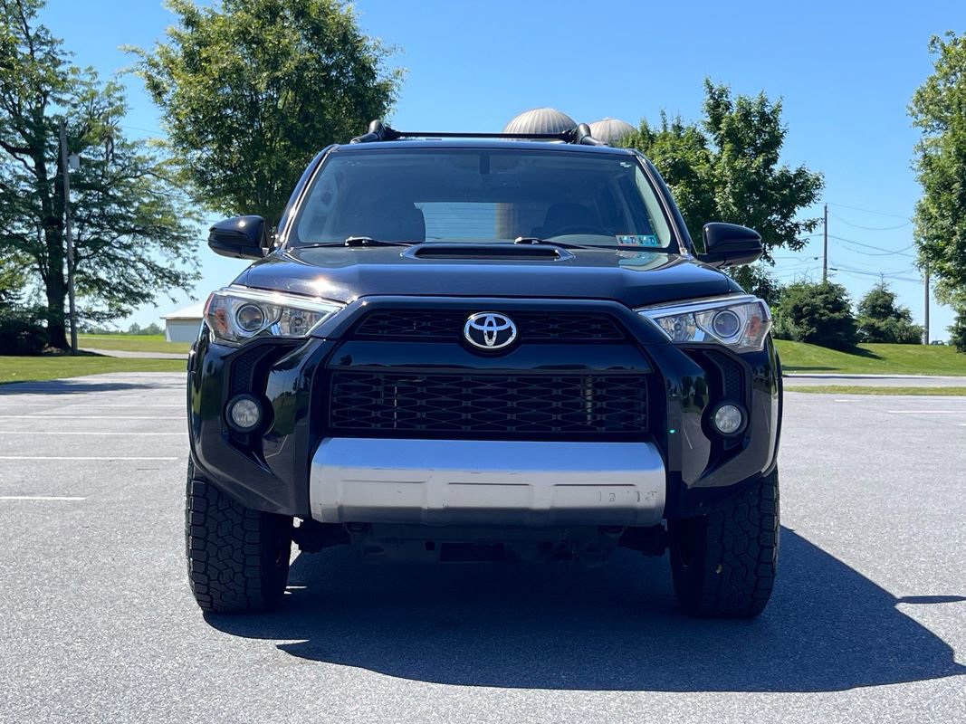 Used 2016 Toyota 4Runner Trail Premium AWD/4WD image 3