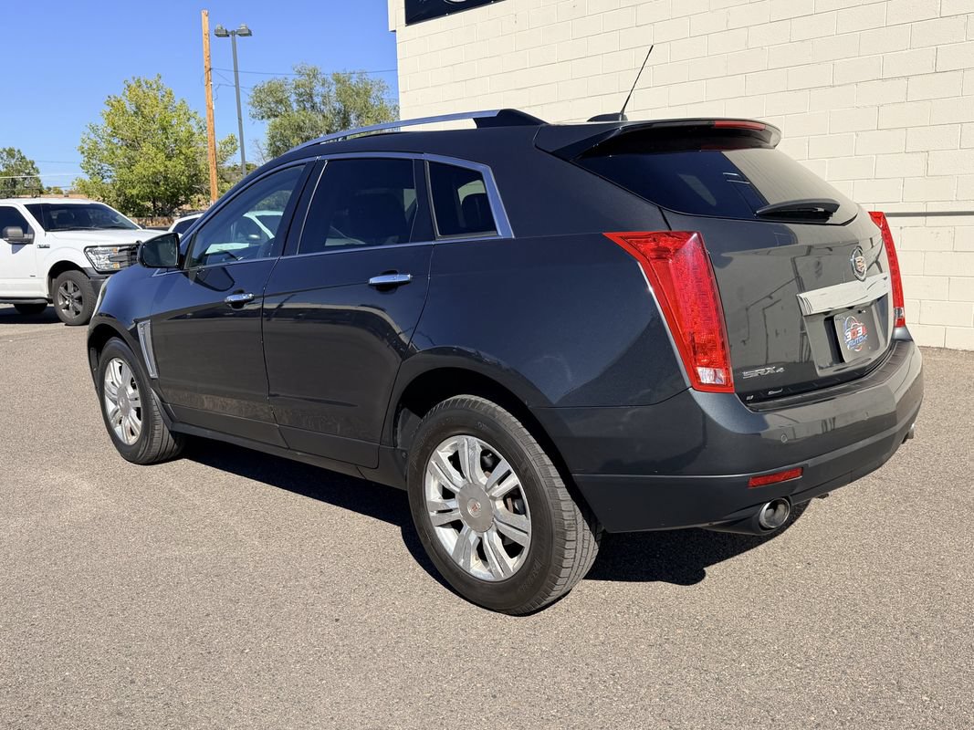 Used 2016 Cadillac SRX Luxury w/ Driver Awareness Package AWD/4WD image 8