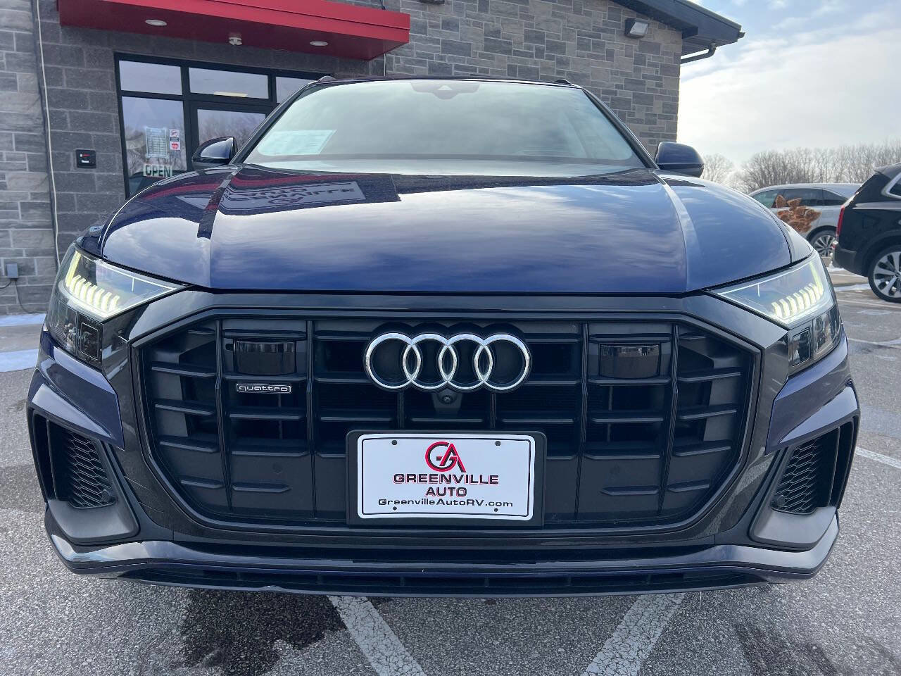 Used 2019 Audi Q8 Prestige image 2