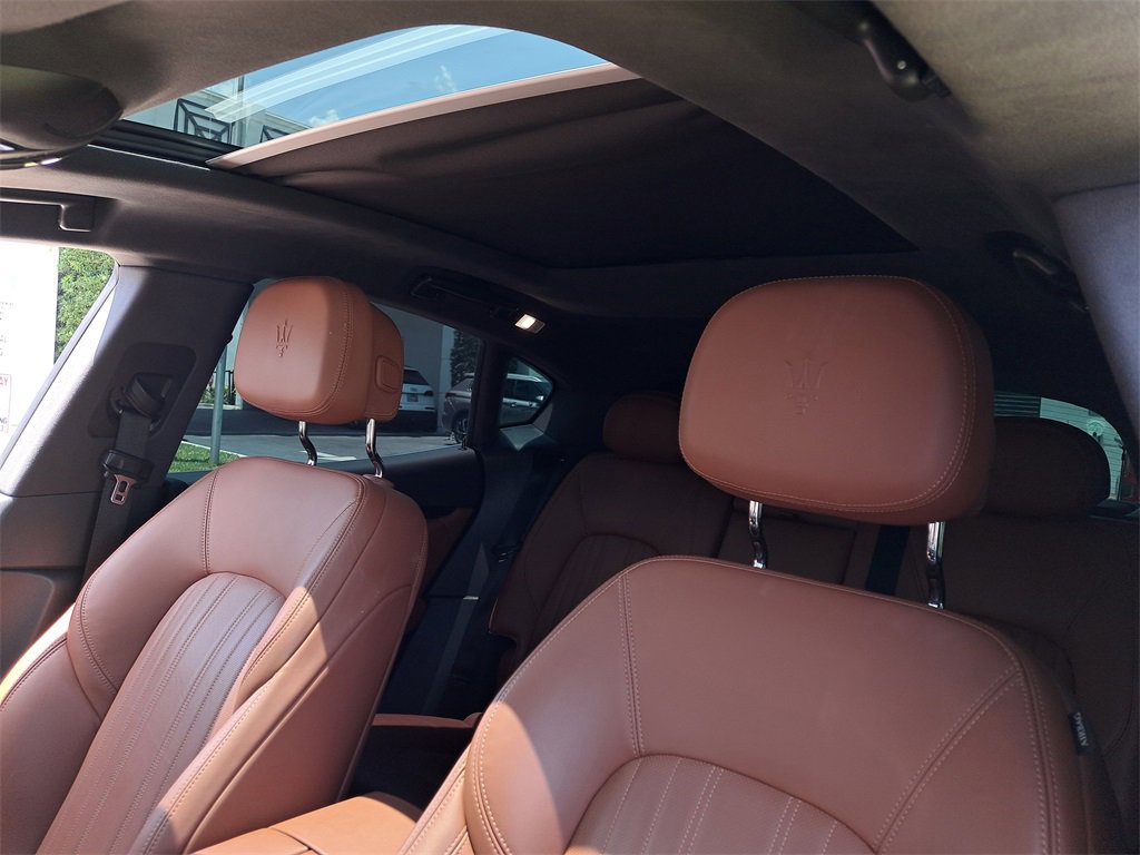 Used 2022 Maserati Levante Modena image 20