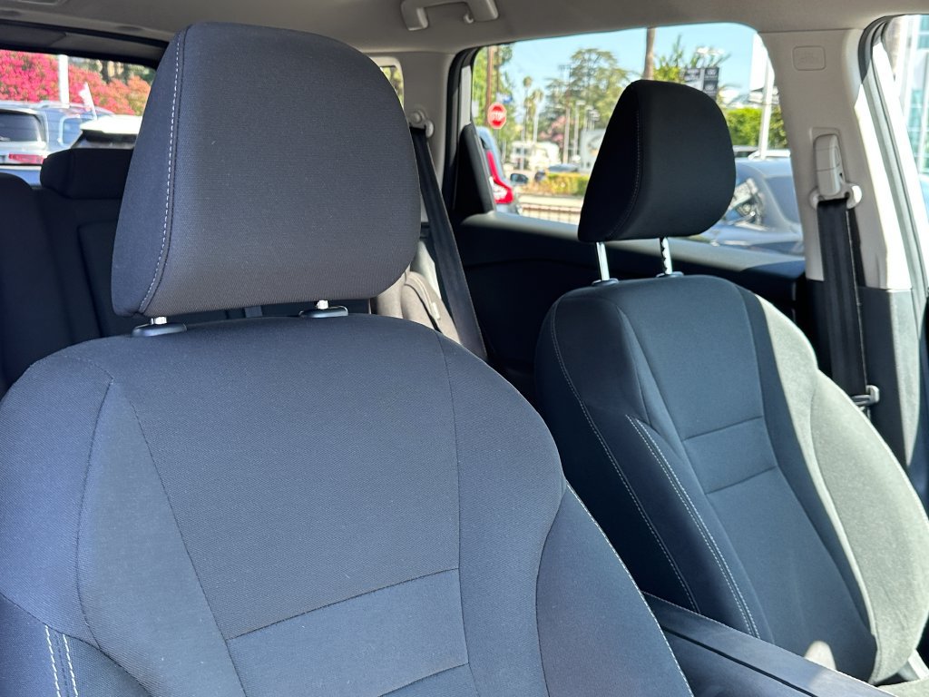 Used 2024 Nissan Rogue S FWD image 15