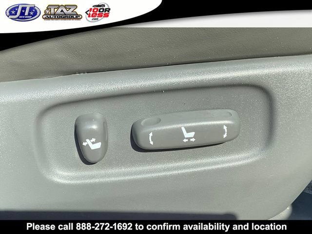 Used 2011 Toyota Land Cruiser w/ Upgrade Pkg AWD/4WD image 14