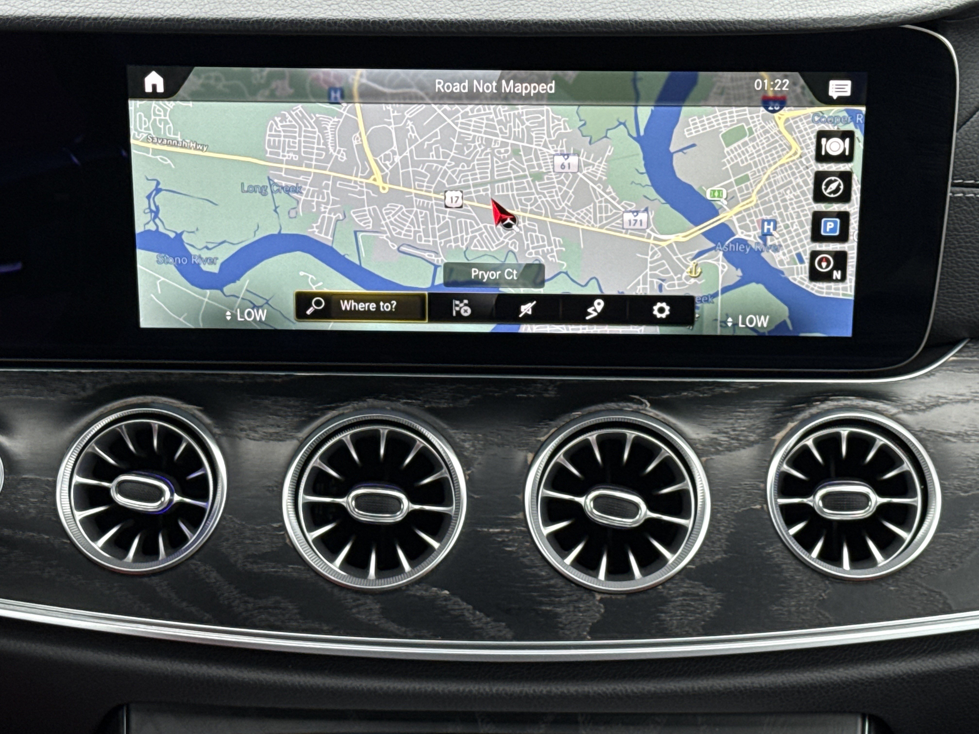Used 2021 Mercedes-Benz E 450 Cabriolet image 31