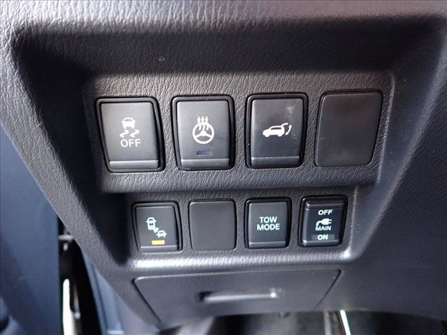 Used 2019 Nissan Pathfinder SL AWD/4WD image 15