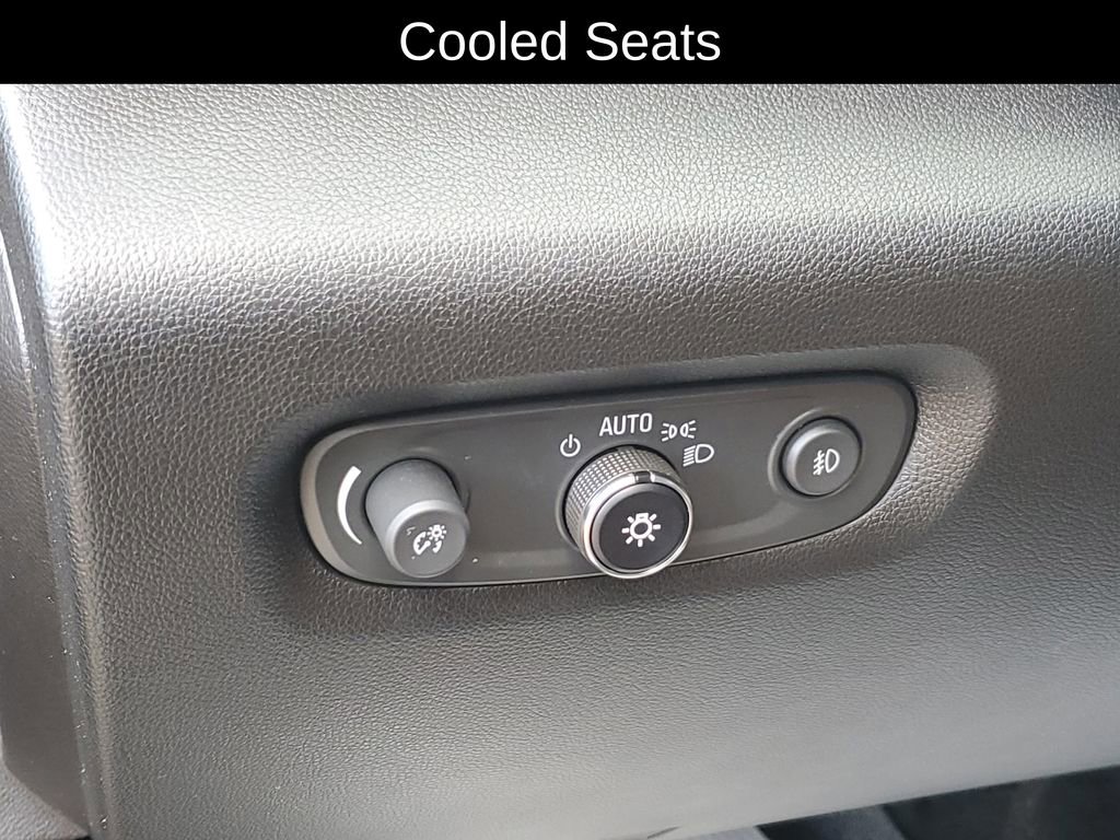 Used 2018 Chevrolet Traverse High Country image 9