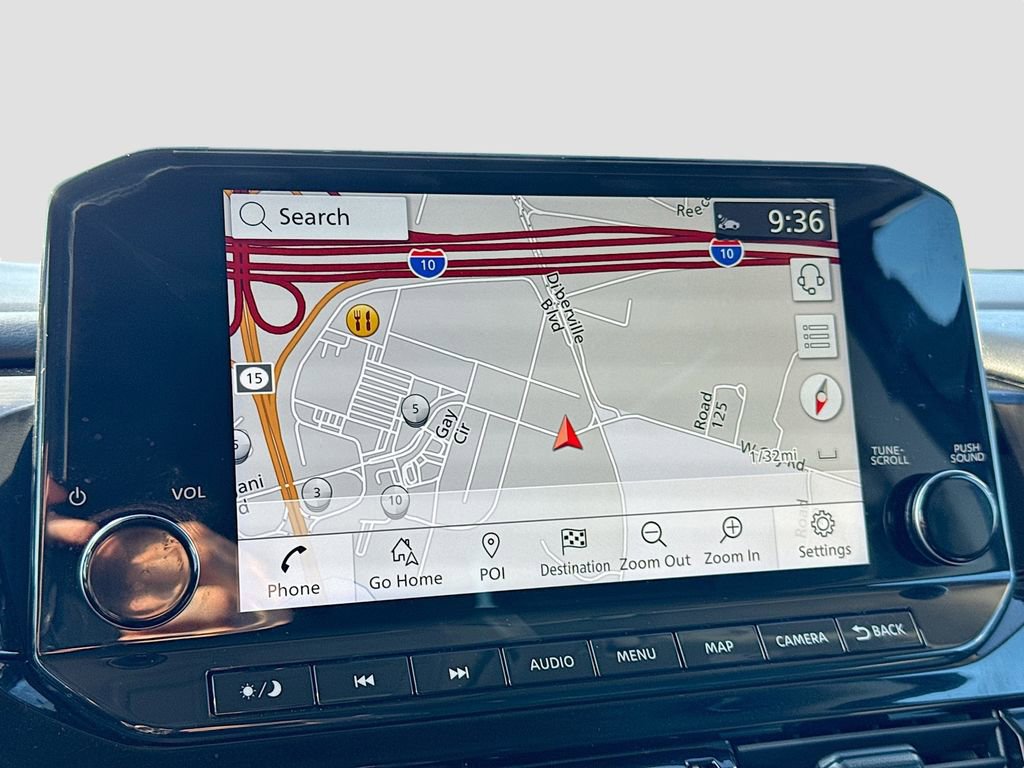 Used 2024 Nissan Pathfinder SL w/ Cargo Package image 12