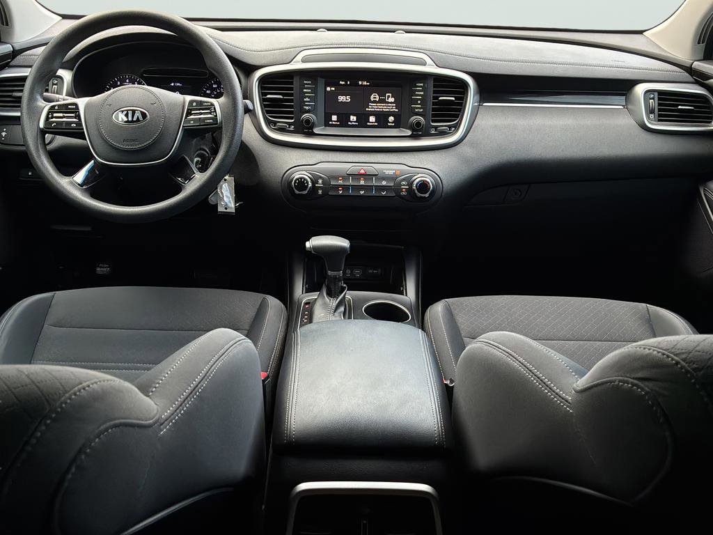 Used 2020 Kia Sorento FWD V6 image 19