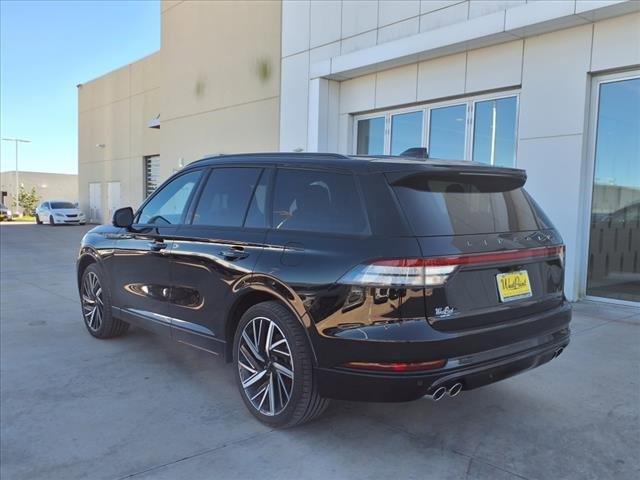 New 2025 Lincoln Aviator Black Label w/ Jet Appearance Package image 16