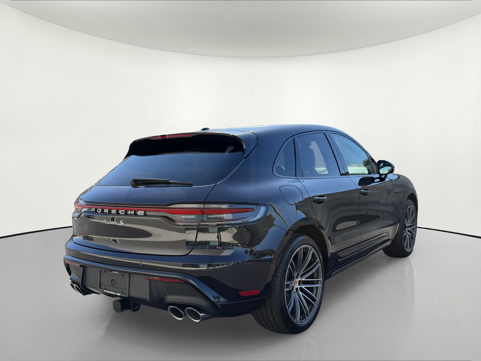 New 2026 Porsche Macan S AWD/4WD image 6