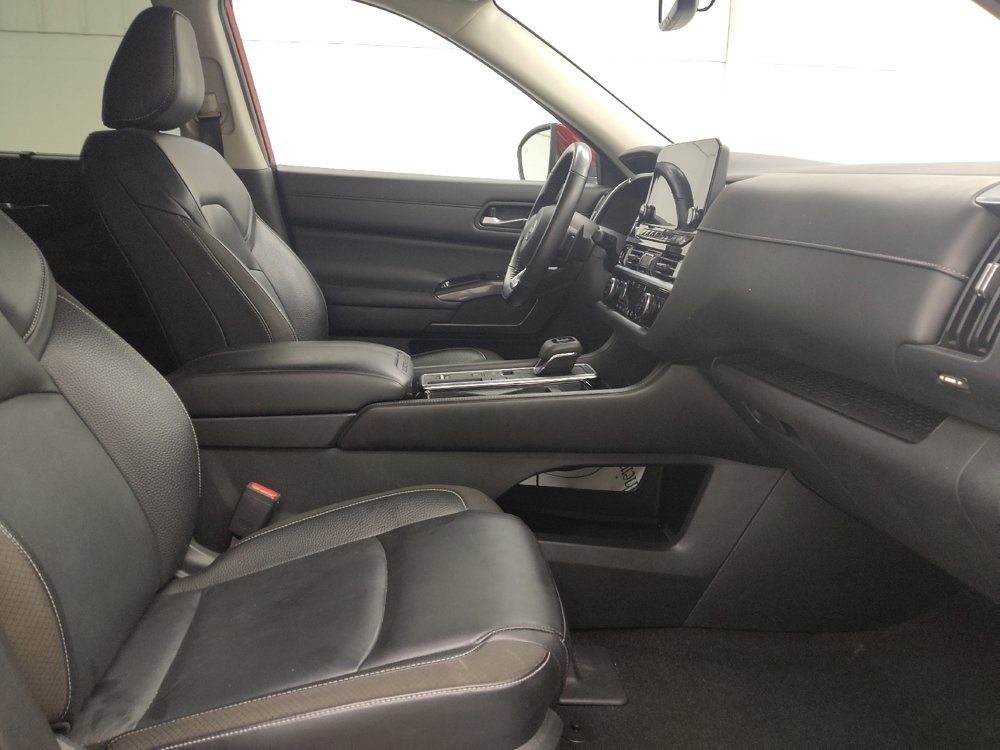 Used 2022 Nissan Pathfinder SL FWD image 21