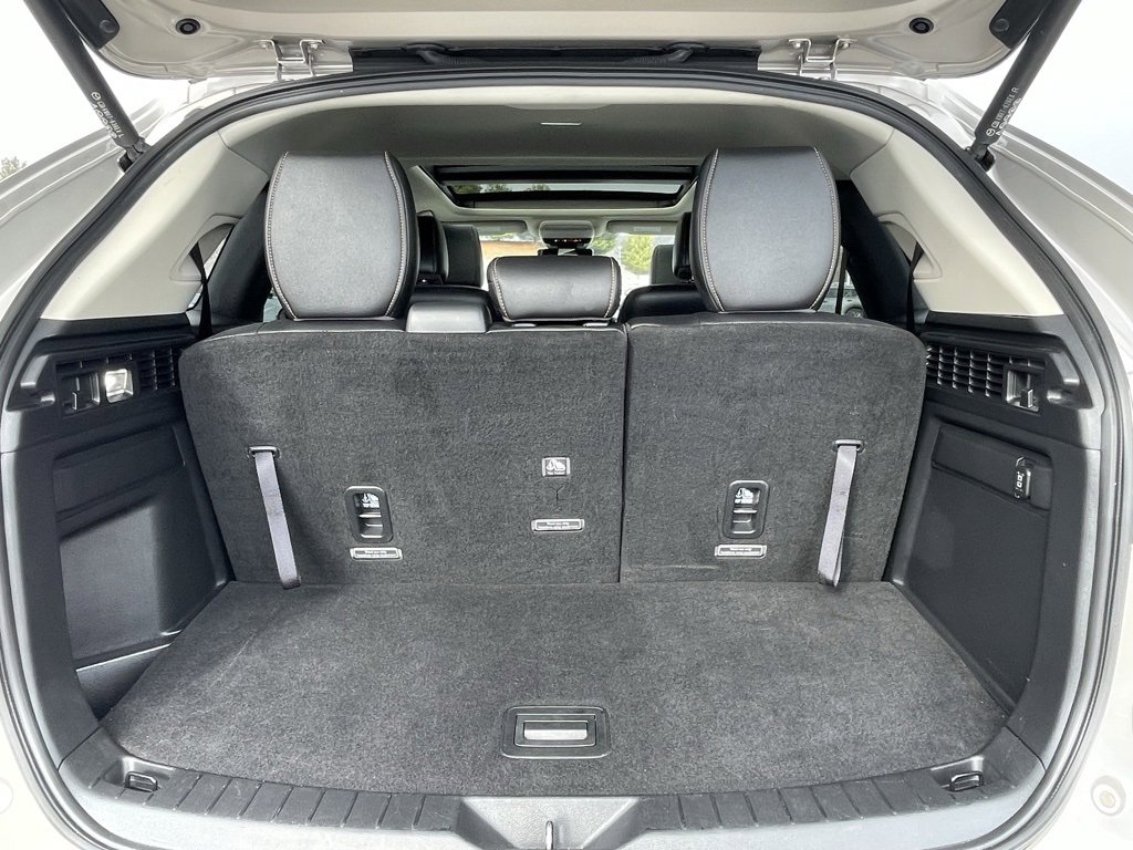 Used 2025 MAZDA CX-90 3.3 Turbo w/ Premium Sport Pkg image 17